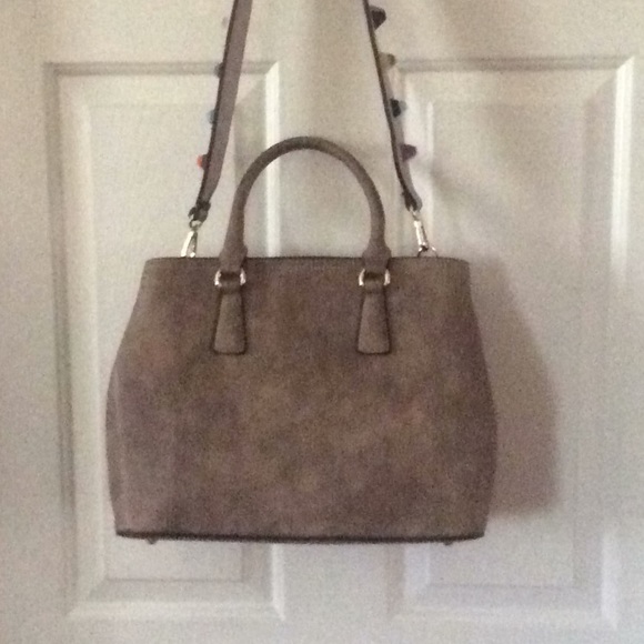 Tan Handbag - Picture 5 of 8